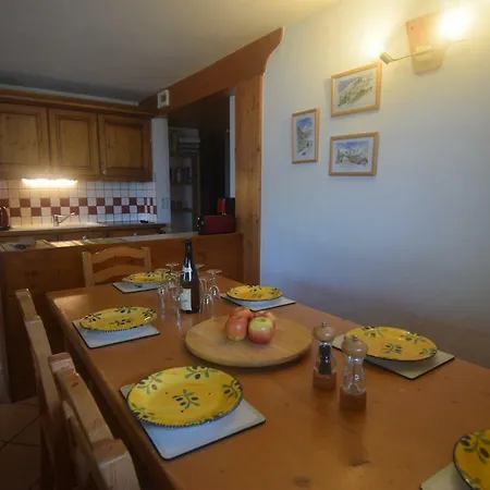 Apartment Spacious 2 Minutes From Lift, Equipped For Babies