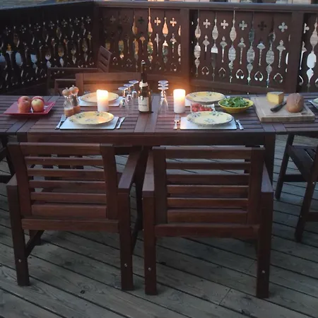 Spacious 2 Minutes From Lift, Equipped For Babies Apartment